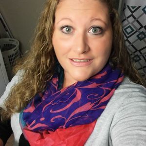 Meet your Posher, April